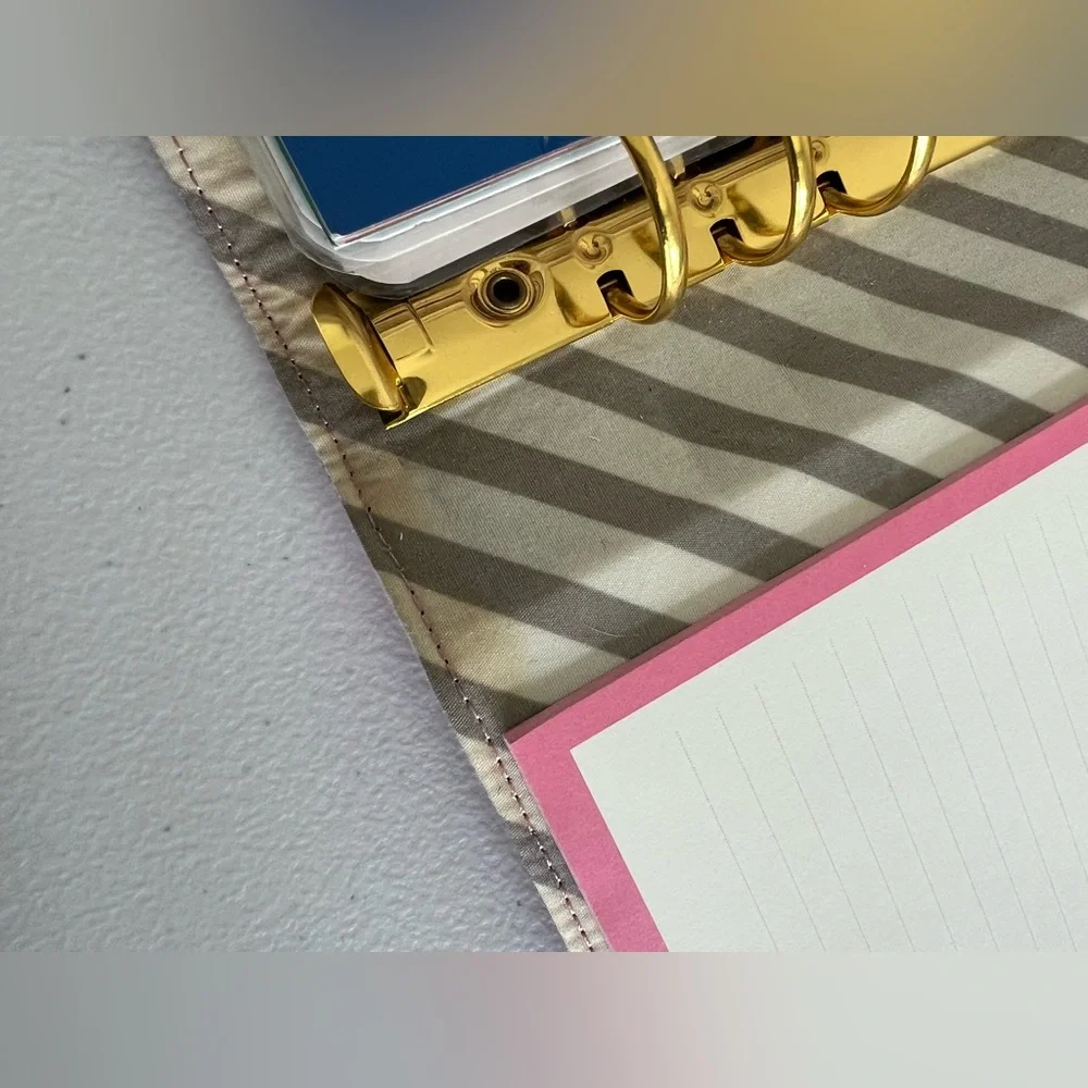 kikki.K button stylish